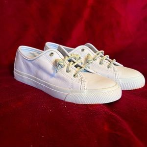 SPERRY Crest Vibe White Leather Sneakers - Women’s Size 7